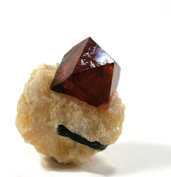 zirkón