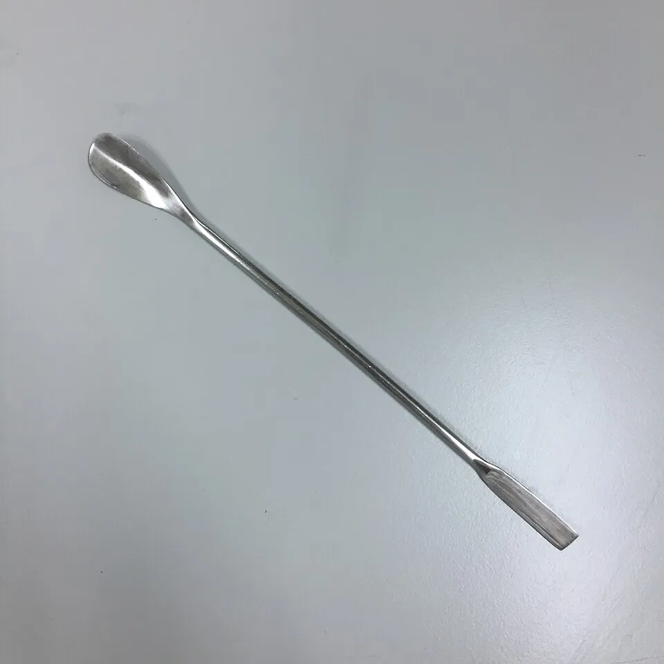 Laboratórna špachtľa
